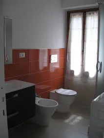 Apartamento em uma residência com vista para o mar - Image 3