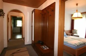 Ferienwohnung Nr. 1, 1 bis 4 Personen, 100 qm, 2 separate Schlafzimmer, Terrasse - Image 4
