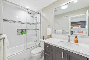 ❤️COMPLETELY RENOVATED QUIET LUXURY HOME NEAR DISNEYLAND❤️ - Image 5