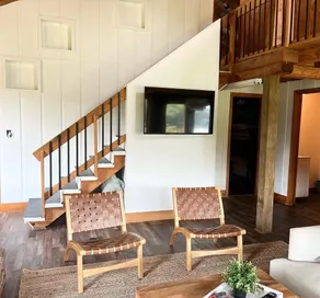 Log Cabin with the Best Views of the Little Red River - Image 2