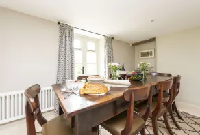 Manor Farmhouse - Image 4