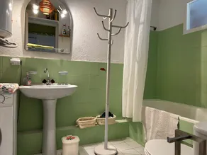 Studio with garden 5 minutes from the lake by bike 100 m from the bike path - Image 2