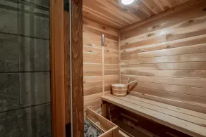 Schönes Haus plus private Wohnung, nur 6 Meilen von Hood River! - Image 2