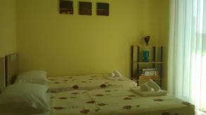 SEA AND SKY APARTMENT - Image 4
