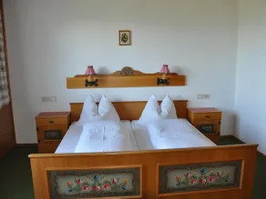 Habitación doble con ducha, WC - Pension Nanga Parbat - Image 5
