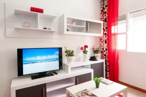 Kasa apartment, one step away from Las Canteras beach. - Image 2