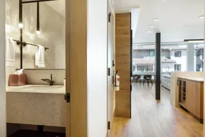 Red Lion Penthouse - Image 3