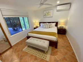 Relaxing country  homestead surrounded by nature and close to the coast - Image 5