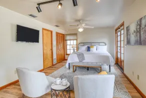 62 Hypolita Carriage House - Image 5