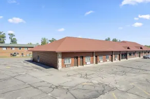 Commander Motel - Image 2
