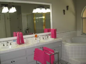 Dejlig privat master suite med baghave - Image 3