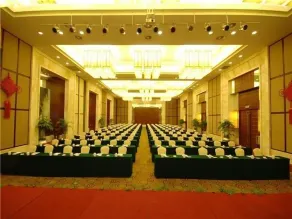 Royal Palace Hotel Haining - Image 4