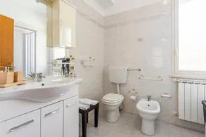 Holiday Apartment \"Contessa Vacanze Byron\" with Mountain View, 2 Balconies and Wi-Fi - Image 3