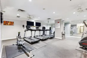 2BR Luxury City Suite With Gym & Pool - Image 4