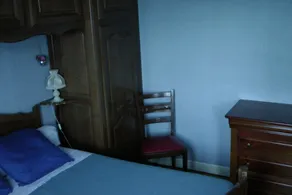 Whole house at the end of the road - Image 4