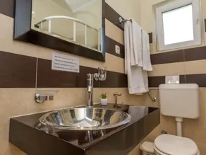 Holiday Home in Molat with Pool - Image 2