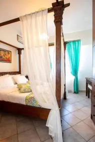 Captivating Bougainvillea Apartment in Panormos - Image 5