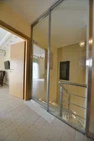 Elegant Villa by B&E - Image 2
