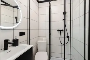 UnitApartament Warszawa Centrum Room in Apartment by Metro Rondo ONZ Super wygodne noclegi zapraszamy - Image 3