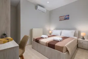 Villa Divina PoolFront Suites - Image 5