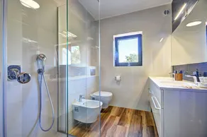 Villa Emotion with Pool - Image 4