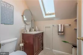 Spacious Home Close to the Beach and Bay - 5 bedroom w/Separate In-Law Suite! - Image 5