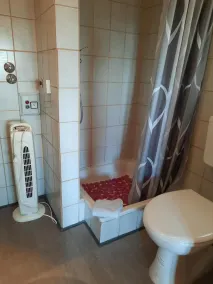 Ferienhaus mit 26qm Wohnfläche in idyllischer Lage - Image 3