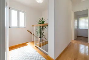 DUPLEX apartment with SEA VIEW only 10 meters from the sea! - Image 3
