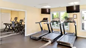 Beautiful Historic Powhatan Resort in central location - Image 2