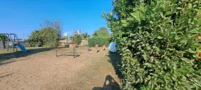 Large family home - private pool - 3 bathrooms, 3 WCs - sleeps 8 to 16 (20 max) - Image 2