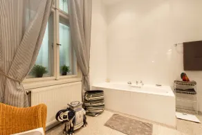 Elegance & Tradition - Budapest Historic Center Apartment - sleeps 6 - Image 5