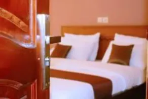 Les Hotels Eulis - Image 4