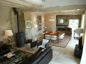 Le Clos de Venise, enchanting manor house surrounded by vineyards, near Vouvray - Image 2
