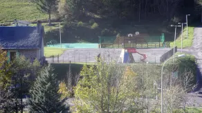 Bopæl A. LE CAPUCIN, N ° 68 Lejlighed 4 personer overfor LUGE TENNIS DOMSTOLER - Image 2
