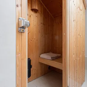 Maison de vacances luxueuse avec sauna dans une réserve de dunes, à 2 km de la mer - Image 2