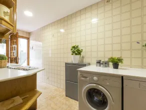Stunning private villa for 9 people with WIFI, private pool, A/C, TV, patio and pets allowed - Image 2
