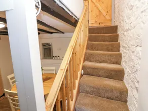 Eastend Cottage - Image 2