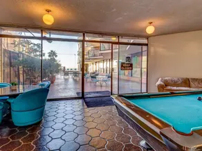 Beautiful Ocean Front Unit in South Redondo Beach - Image 5