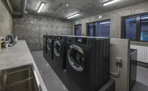 Cozy Studio Apartment - Image 2
