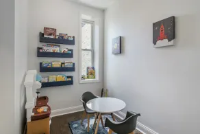 Beautifully Renovated House 10 mins from Downtown - Image 2