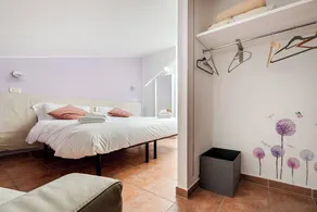 Il Castello Apartment, sourrounded by greenery - Image 3