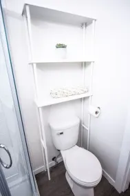 Kingfisher, Newly Renovated Suite on Ocean Inlet - Image 2