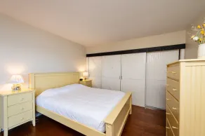 Windward - Enjoy privacy, comfortable living spaces, and easy water access - Image 5