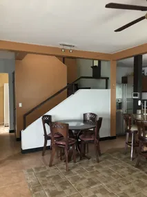 Spacious pet friendly house in the best location - Image 5