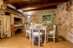 Traditional house - Image 5
