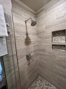 Quirky historic home, fully renovated! Designer interior! Plush linens! Firepit! - Image 5