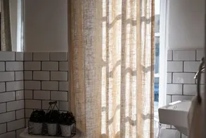 Balcony Studio, Historic & Highly Walkable nestled between High-End Residential - Image 4