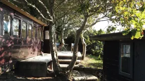 Unique and Magnificently Situated 8 acre Waterside Artists' Retreat Carriage - Image 3
