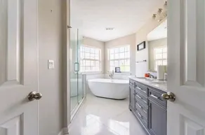 Atlanta's Travel Nest - Image 5