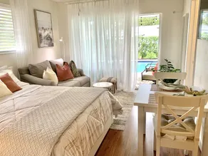 Master Suite with Private Pool - Image 4